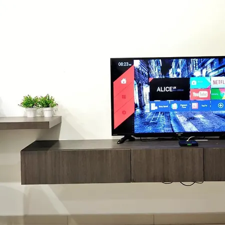 I-City【Casa Mila】~Wifi/Netflix/Parking~7Pax Shah Alam Exterior photo